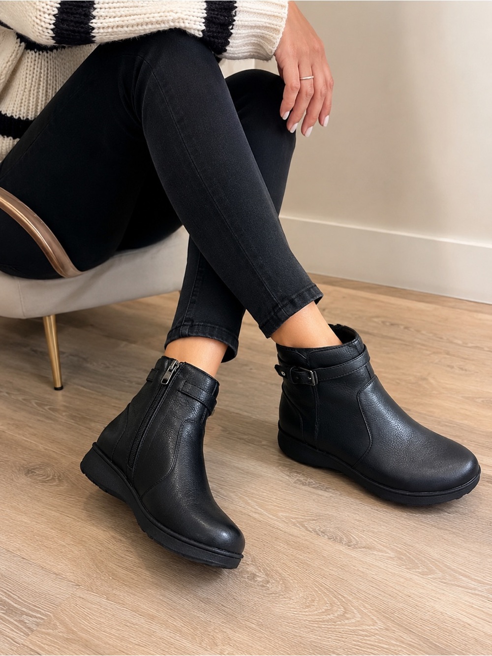 Vionic Redding Black Leather Ankle Boots Women’s Comfort Orthotic Zip Booties 9M